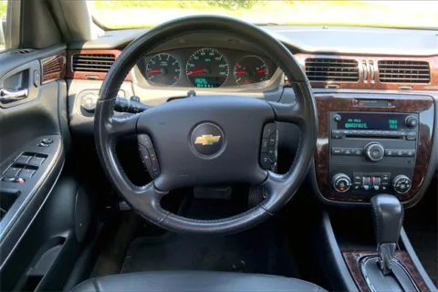 More photos of 2014 Chevrolet Impala LTZ at Cable Dahmer Cadillac of Kansas City, MO