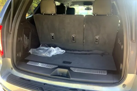 More photos of 2023 GMC Yukon AT4 at Cable Dahmer Cadillac of Kansas City, MO