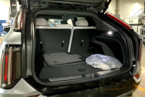 More photos of 2025 Cadillac OPTIQ Luxury 1 at Cable Dahmer Cadillac of Kansas City, MO