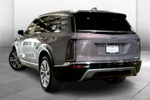 Another view of 2026 Cadillac VISTIQ Luxury for sale in Kansas City, MO at Cable Dahmer Cadillac of Kansas City