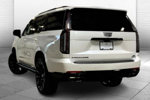 Another view of 2025 Cadillac Escalade 4WD Sport Platinum for sale in Kansas City, MO at Cable Dahmer Cadillac of Kansas City