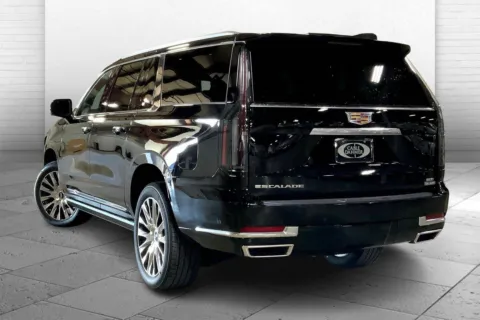 Another view of 2025 Cadillac Escalade ESV 4WD Premium Luxury Platinum for sale in Kansas City, MO at Cable Dahmer Cadillac of Kansas City