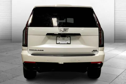 More photos of 2025 Cadillac Escalade 4WD Sport Platinum at Cable Dahmer Cadillac of Kansas City, MO