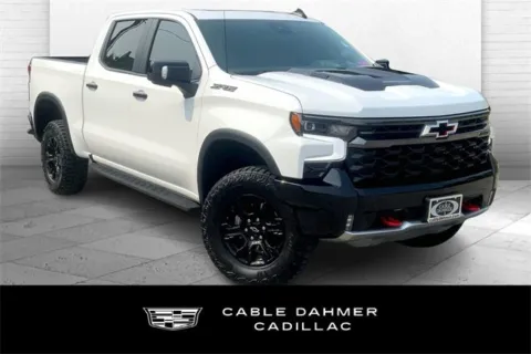 White 2024 Chevrolet Silverado 1500 ZR2 for sale in Kansas City, MO