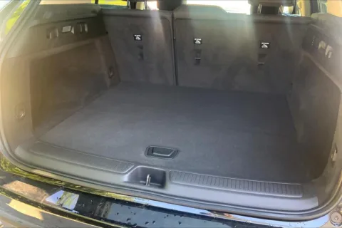 More photos of 2023 Buick Envision Essence at Cable Dahmer Cadillac of Kansas City, MO