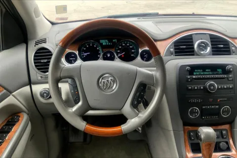 More photos of 2011 Buick Enclave CXL-1 at Cable Dahmer Cadillac of Kansas City, MO
