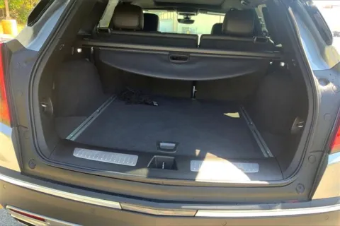 More photos of 2024 Cadillac XT5 Premium Luxury at Cable Dahmer Cadillac of Kansas City, MO
