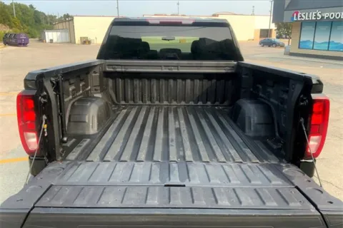 More photos of 2021 GMC Sierra 1500 Elevation at Cable Dahmer Cadillac of Kansas City, MO