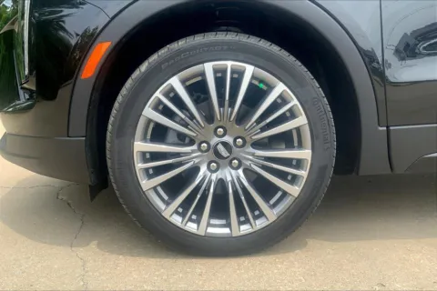 More photos of 2025 Cadillac XT4 AWD Premium Luxury at Cable Dahmer Cadillac of Kansas City, MO