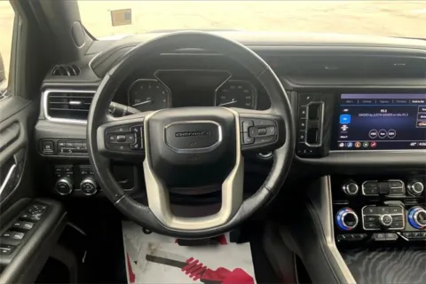More photos of 2021 GMC Yukon Denali at Cable Dahmer Cadillac of Kansas City, MO