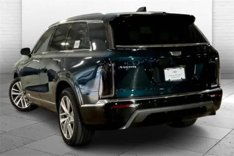 Another view of 2026 Cadillac VISTIQ Luxury for sale in Kansas City, MO at Cable Dahmer Cadillac of Kansas City