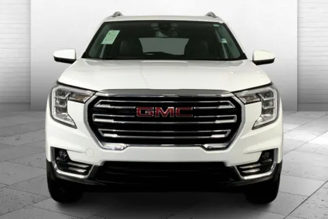 Photos of 2024 GMC Terrain SLT for sale in Kansas City, MO at Cable Dahmer Cadillac of Kansas City