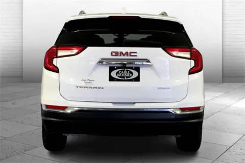 Another view of 2024 GMC Terrain SLT for sale in Kansas City, MO at Cable Dahmer Cadillac of Kansas City