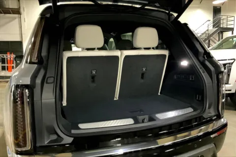 More photos of 2026 Cadillac VISTIQ Luxury at Cable Dahmer Cadillac of Kansas City, MO