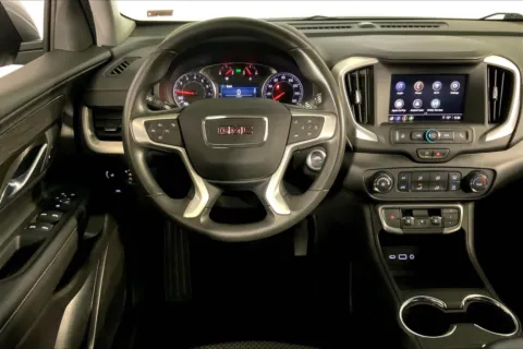 More photos of 2024 GMC Terrain SLE at Cable Dahmer Cadillac of Kansas City, MO