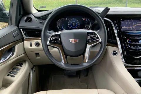 More photos of 2018 Cadillac Escalade Premium Luxury at Cable Dahmer Cadillac of Kansas City, MO