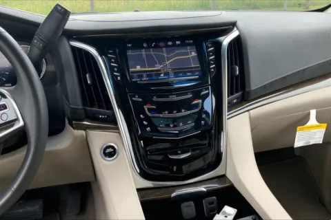 More photos of 2018 Cadillac Escalade Premium Luxury at Cable Dahmer Cadillac of Kansas City, MO