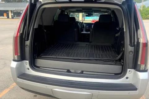 More photos of 2018 Cadillac Escalade Premium Luxury at Cable Dahmer Cadillac of Kansas City, MO