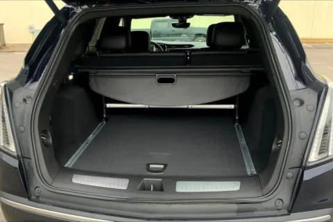 More photos of 2022 Cadillac XT5 Sport at Cable Dahmer Cadillac of Kansas City, MO