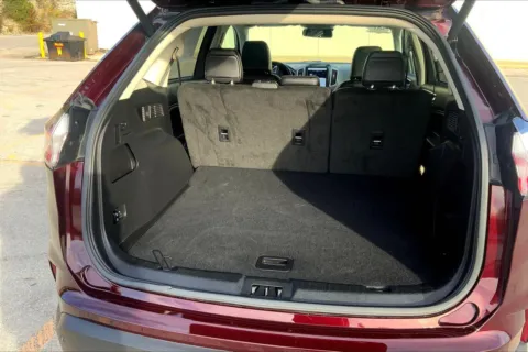 More photos of 2024 Ford Edge SEL at Cable Dahmer Cadillac of Kansas City, MO