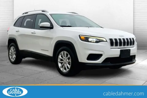 White 2020 Jeep Cherokee Latitude for sale in Topeka, KS