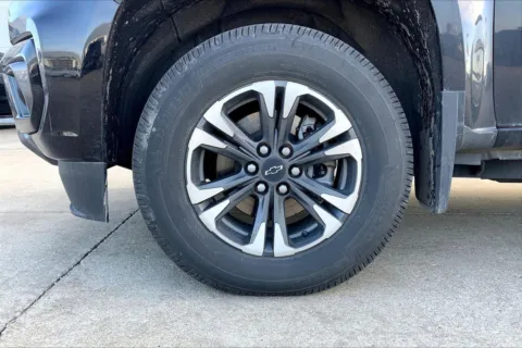 Photos of 2021 Chevrolet Colorado Z71 for sale in Topeka, KS at Cable Dahmer of Topeka