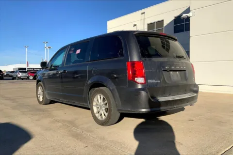 More photos of 2016 Dodge Grand Caravan SXT at Cable Dahmer of Topeka, KS