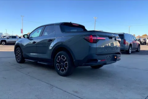 More photos of 2022 Hyundai Santa Cruz SEL at Cable Dahmer of Topeka, KS