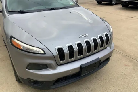 Another view of 2016 Jeep Cherokee Latitude for sale in Topeka, KS at Cable Dahmer of Topeka