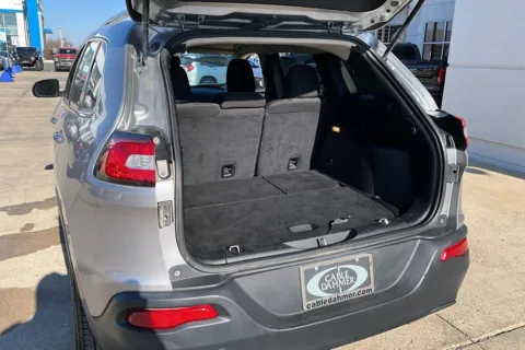 More photos of 2016 Jeep Cherokee Latitude at Cable Dahmer of Topeka, KS