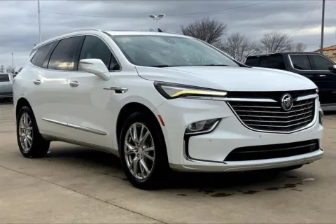 White 2022 Buick Enclave Premium for sale in Topeka, KS