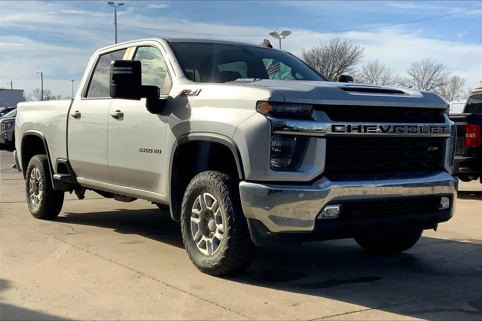 Used 2022 Chevrolet Silverado 2500HD LT with VIN 2GC4YNEY2N1204560 for sale in Kansas City