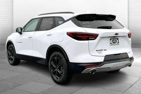 Another view of 2026 Chevrolet Blazer 3LT for sale in Topeka, KS at Cable Dahmer of Topeka