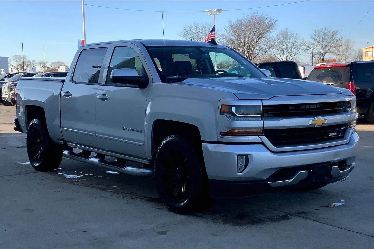 Silver 2016 Chevrolet Silverado 1500 LT for sale in Topeka, KS