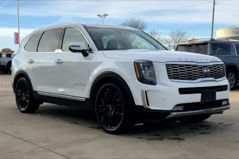White 2020 Kia Telluride SX for sale in Topeka, KS