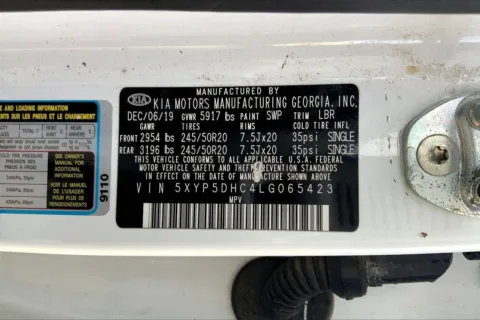 More photos of 2020 Kia Telluride SX at Cable Dahmer of Topeka, KS