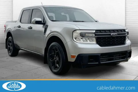 Silver 2023 Ford Maverick XL for sale in Topeka, KS