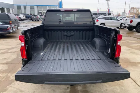 More photos of 2023 Chevrolet Silverado 1500 RST at Cable Dahmer of Topeka, KS