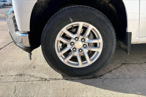 Photos of 2019 Chevrolet Silverado 1500 LT for sale in Topeka, KS at Cable Dahmer of Topeka