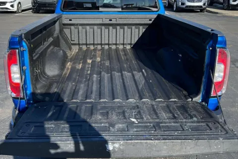 More photos of 2021 GMC Canyon Elevation at Cable Dahmer of Topeka, KS