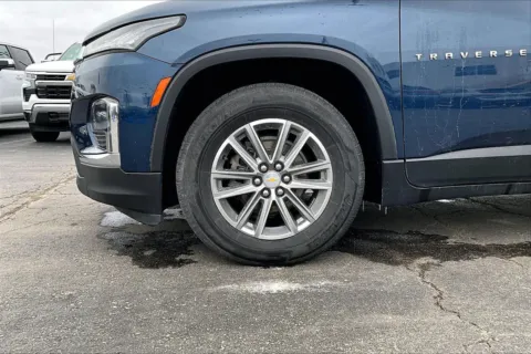 Photos of 2023 Chevrolet Traverse LT Cloth for sale in Topeka, KS at Cable Dahmer of Topeka