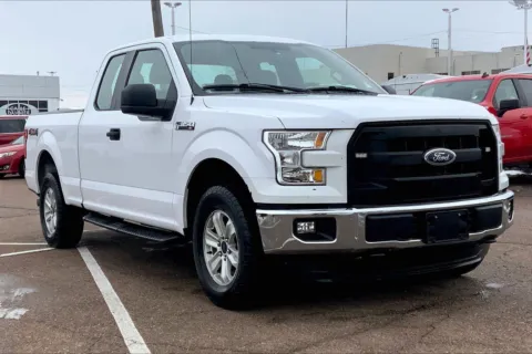 White 2015 Ford F-150 XLT for sale in Topeka, KS