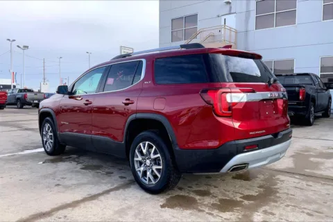 More photos of 2023 GMC Acadia SLT at Cable Dahmer of Topeka, KS