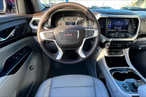 More photos of 2023 GMC Acadia SLT at Cable Dahmer of Topeka, KS