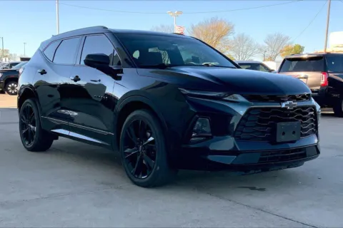 Black 2019 Chevrolet Blazer RS for sale in Topeka, KS