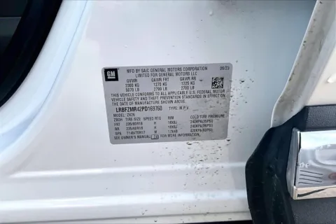 More photos of 2023 Buick Envision Preferred at Cable Dahmer of Topeka, KS