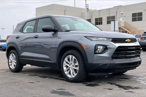 Gray 2021 Chevrolet Trailblazer LS for sale in Topeka, KS