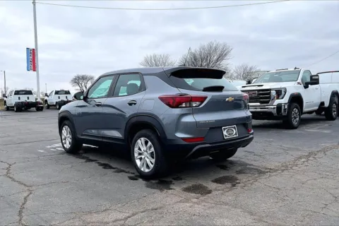 More photos of 2021 Chevrolet Trailblazer LS at Cable Dahmer of Topeka, KS