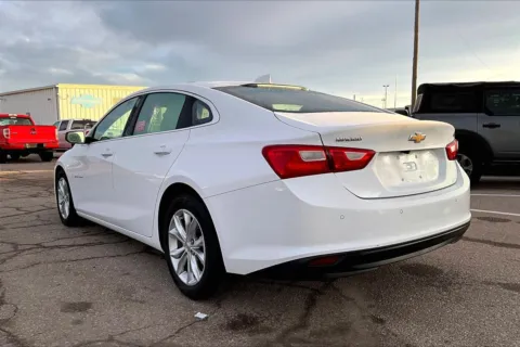 More photos of 2024 Chevrolet Malibu 1LT at Cable Dahmer of Topeka, KS