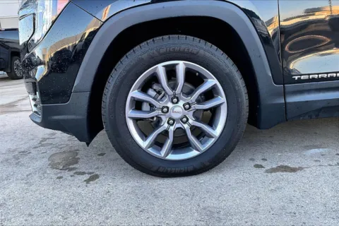 Photos of 2023 GMC Terrain SLT for sale in Topeka, KS at Cable Dahmer of Topeka